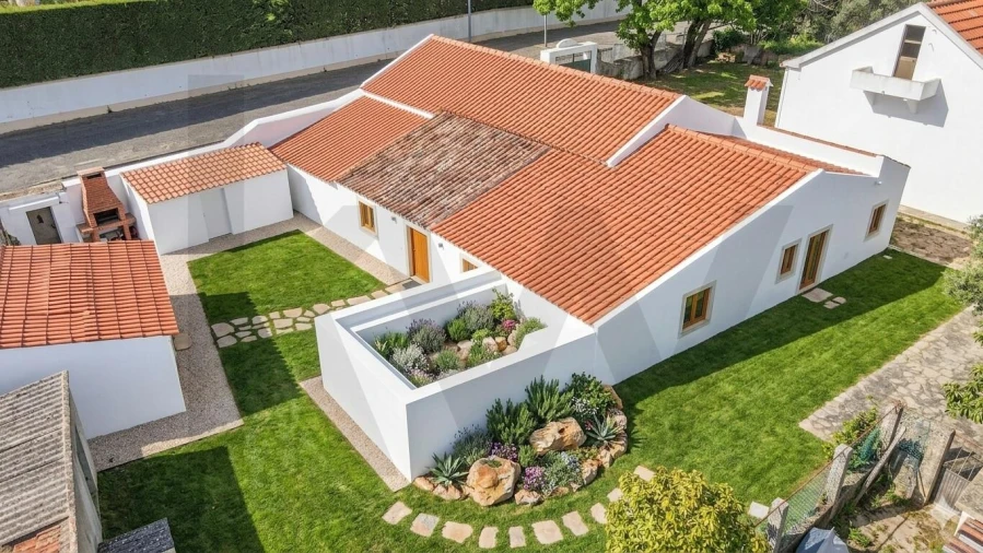Quinta T2 para Venda em Almargem do Bispo, Pêro Pinheiro e Montelavar Foto 6