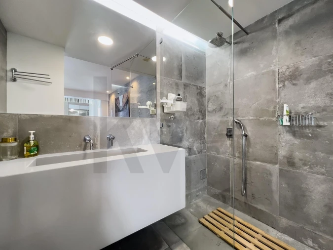 Apartamento T1 para Arrendamento em Campo de Ourique Foto 9