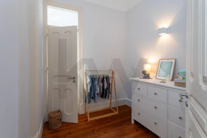 Apartamento T2 para Venda em Algés, Linda-A-Velha e Cruz Quebrada-Dafundo