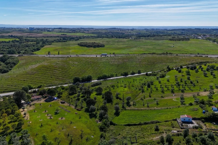 Armazém para Venda em Achete, Azoia de Baixo e Póvoa de Santarém Foto 12