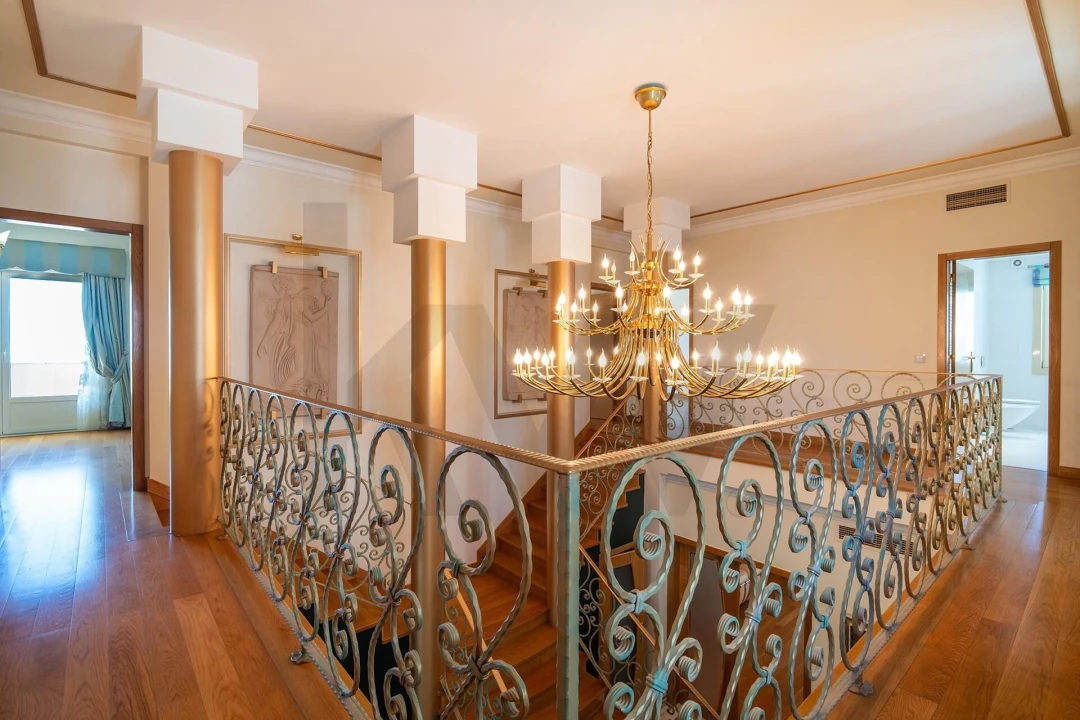 Moradia T4 para Venda em Águas Livres Foto 23