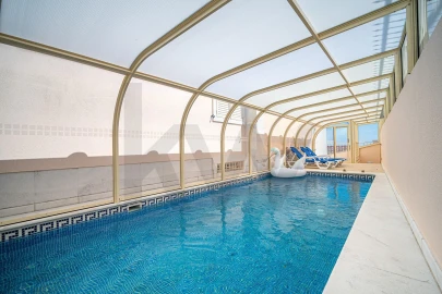 Moradia T4 para Venda em Águas Livres