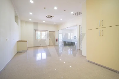 Moradia T4 para Venda em Águas Livres