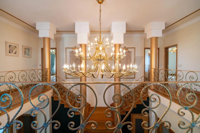 Moradia T4 para Venda em Águas Livres Foto 24