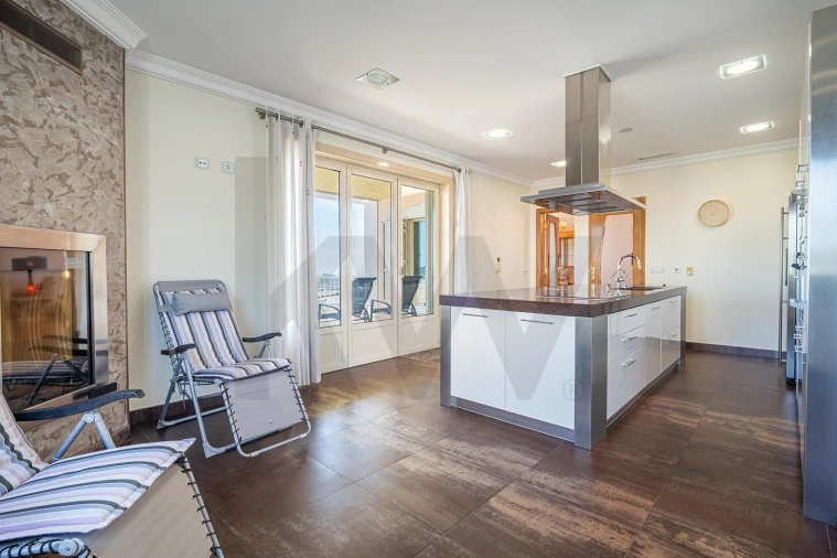 Moradia T4 para Venda em Águas Livres Foto 17