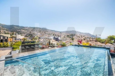 Apartamento T3 para Venda em Funchal (Se)