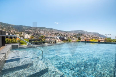 Apartamento T3 para Venda em Funchal (Se)