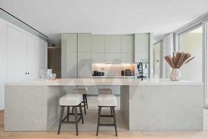 Apartamento T3 para Venda em Funchal (Se)