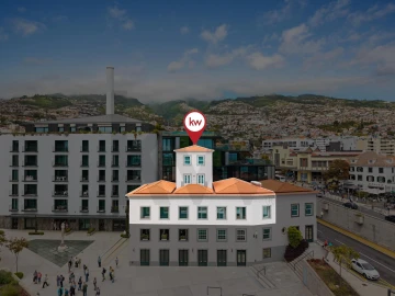 Apartamento T3 para Venda em Funchal (Se)