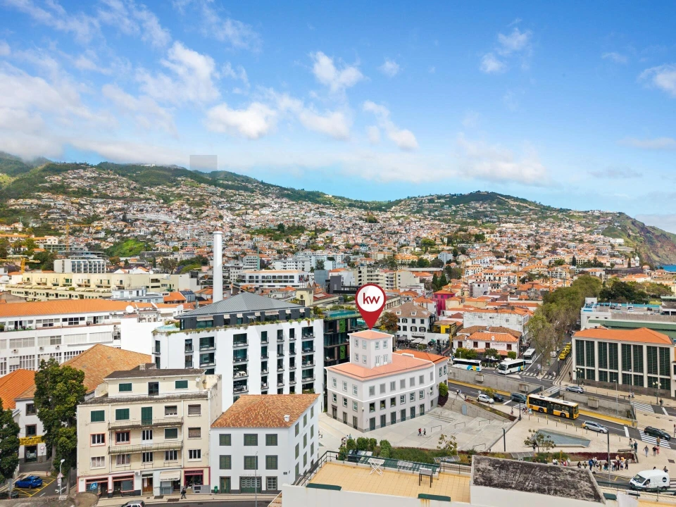 Apartamento T3 para Venda em Funchal (Se) Foto 1