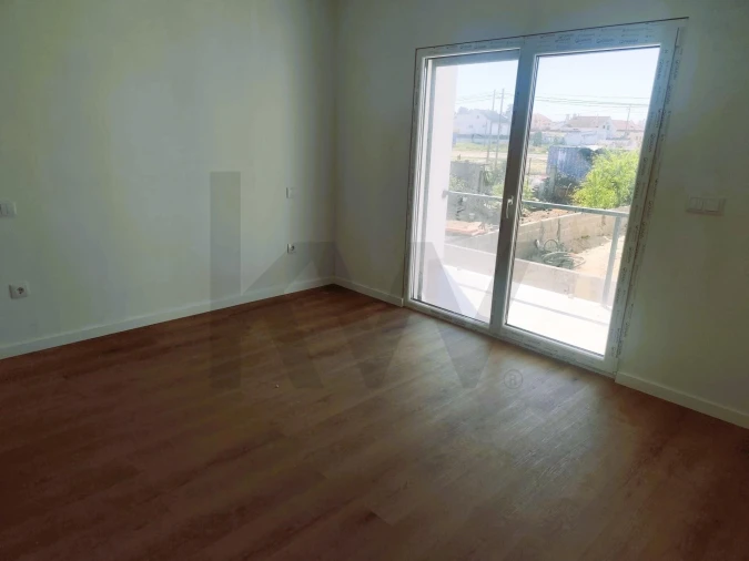 Moradia T3 para Venda em Fernao Ferro Foto 4