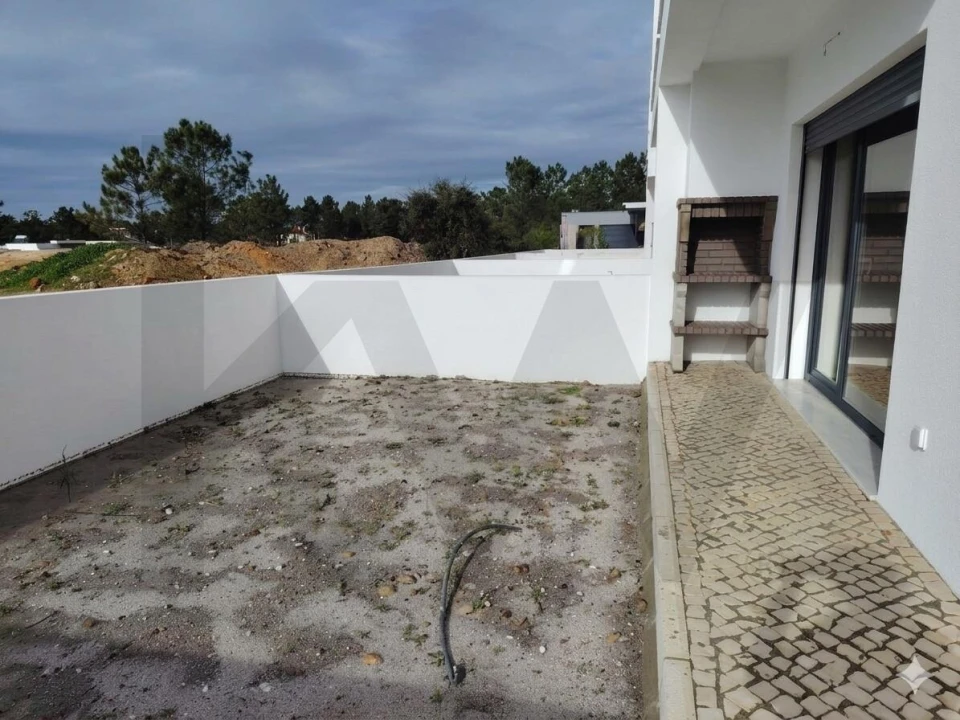 Moradia T3 para Venda em Fernao Ferro Foto 22