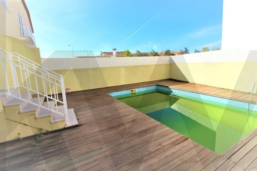 Moradia T3 para Venda em Alcochete Foto 1