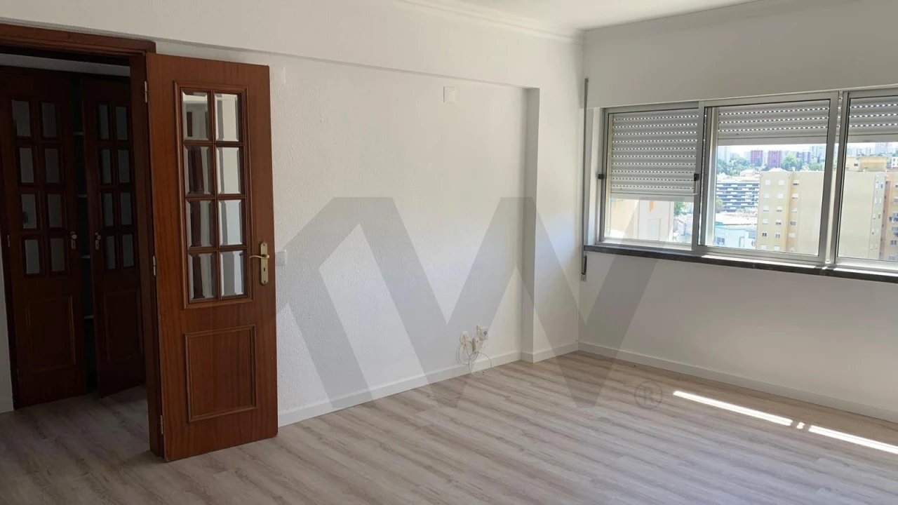 Apartamento T2 para Arrendamento em Parque das Nações Foto 1