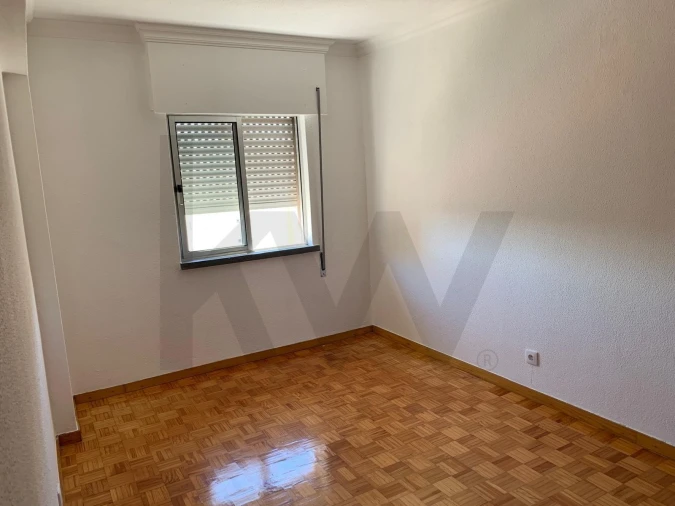 Apartamento T2 para Arrendamento em Parque das Nações Foto 4