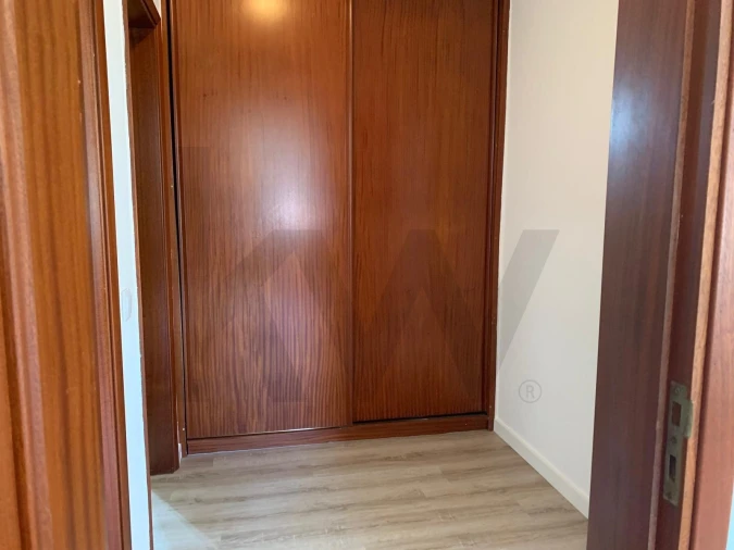 Apartamento T2 para Arrendamento em Parque das Nações Foto 12