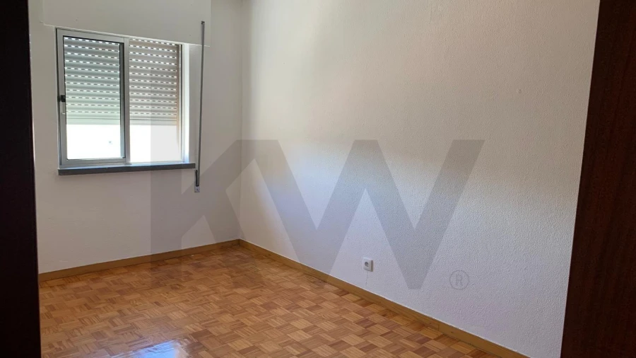 Apartamento T2 para Arrendamento em Parque das Nações Foto 13