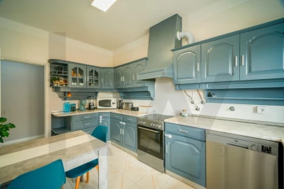 Moradia T5 para Venda em São Domingos de Rana