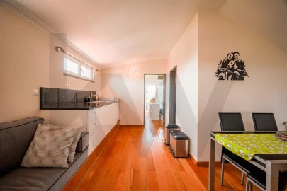 Moradia T5 para Venda em São Domingos de Rana