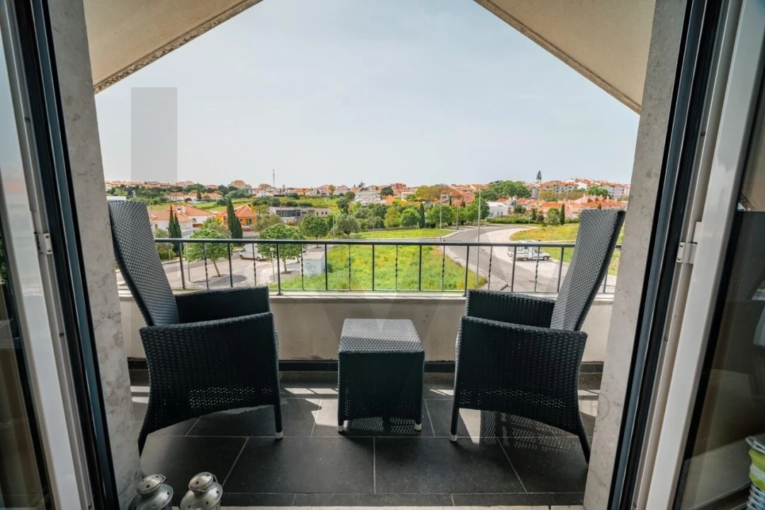 Moradia T5 para Venda em São Domingos de Rana Foto 29