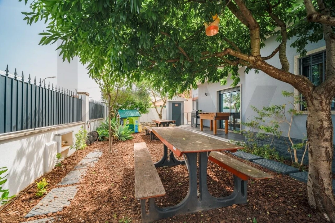 Moradia T5 para Venda em São Domingos de Rana Foto 1