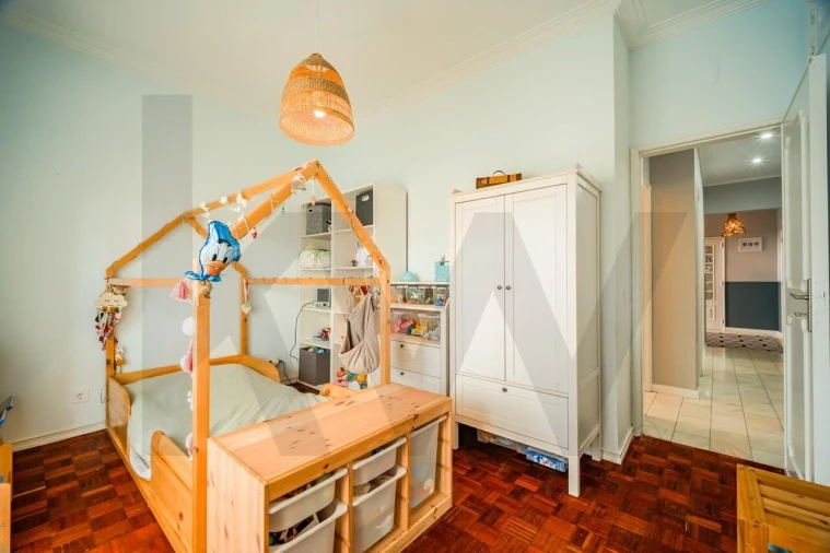 Moradia T5 para Venda em São Domingos de Rana Foto 16