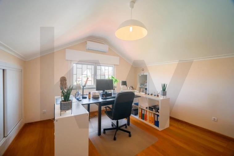 Moradia T5 para Venda em São Domingos de Rana Foto 25