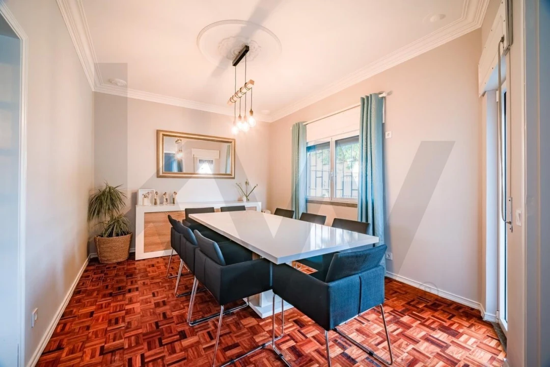 Moradia T5 para Venda em São Domingos de Rana Foto 7