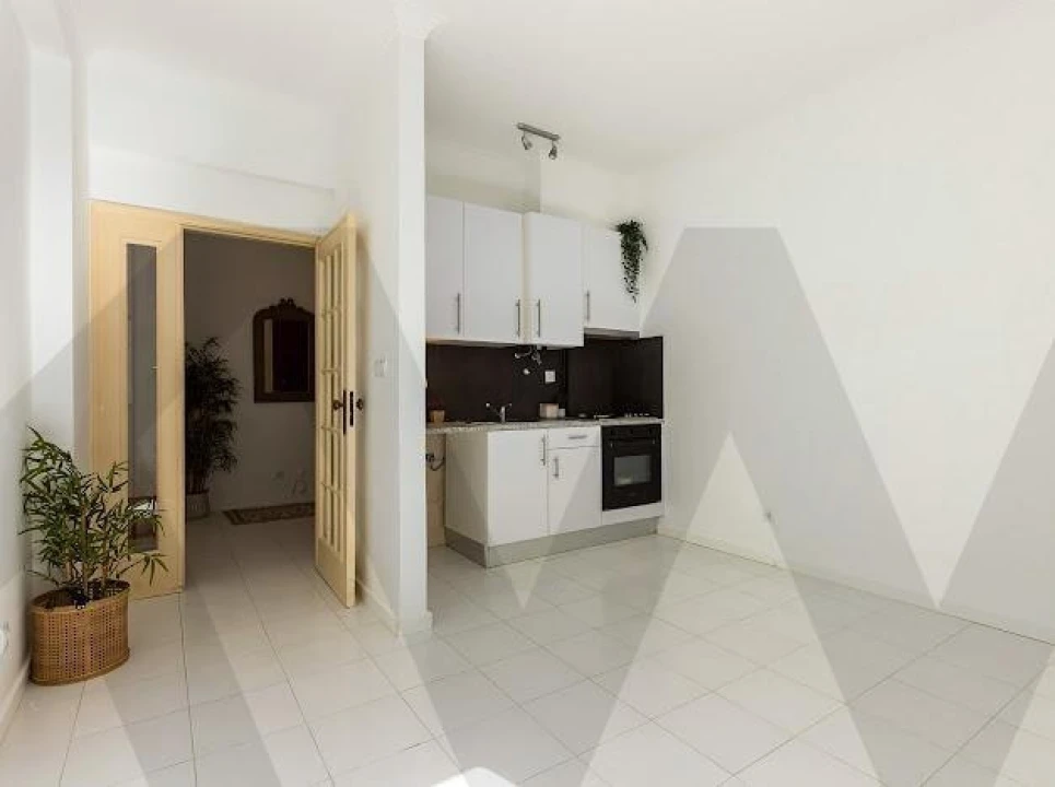 Apartamento T1 para Venda em Charneca de Caparica e Sobreda Foto 8