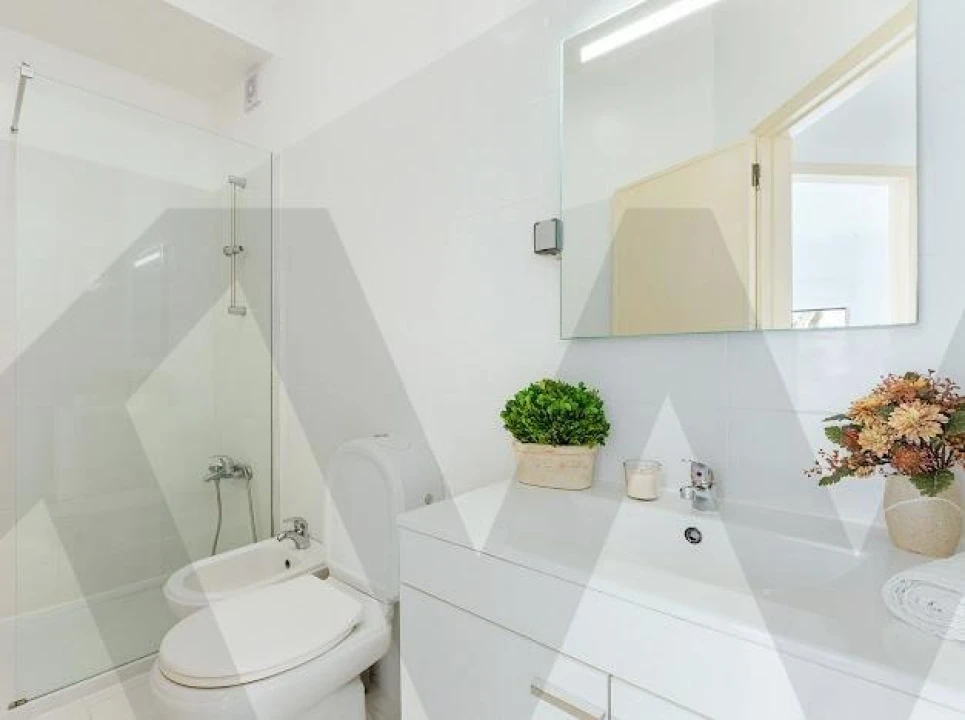 Apartamento T1 para Venda em Charneca de Caparica e Sobreda Foto 15