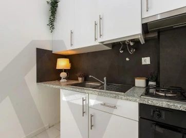 Apartamento T1 para Venda em Charneca de Caparica e Sobreda