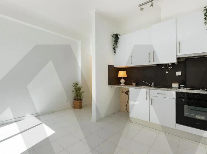 Apartamento T1 para Venda em Charneca de Caparica e Sobreda Foto 10