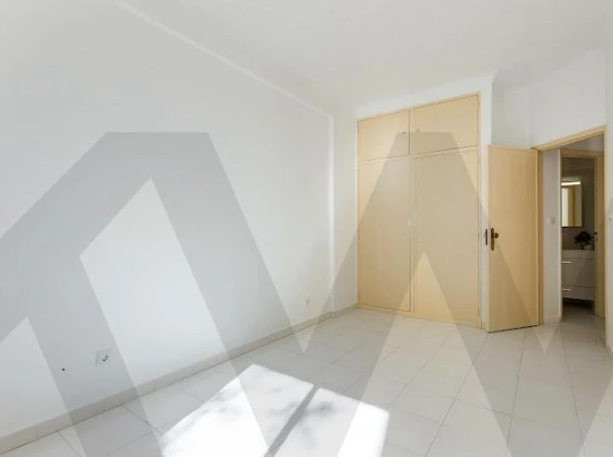 Apartamento T1 para Venda em Charneca de Caparica e Sobreda Foto 14