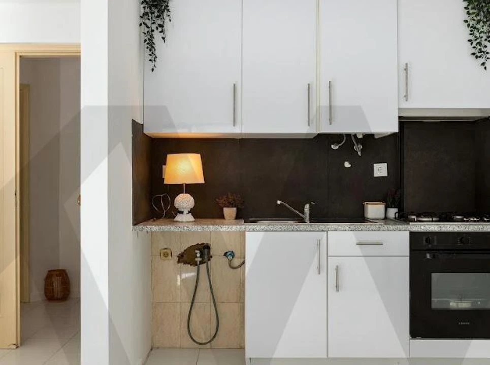 Apartamento T1 para Venda em Charneca de Caparica e Sobreda Foto 11