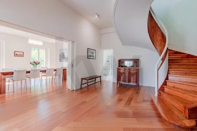 Moradia T4 para Venda em Cascais e Estoril