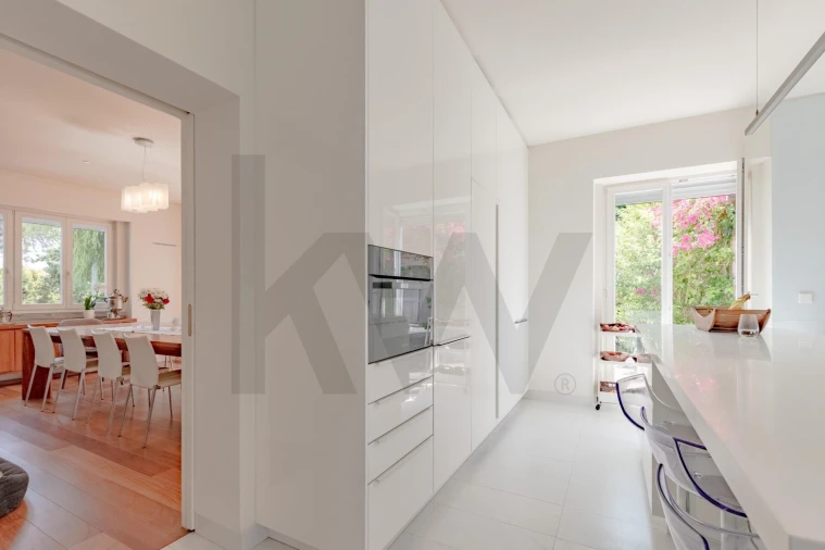 Moradia T4 para Venda em Cascais e Estoril Foto 8