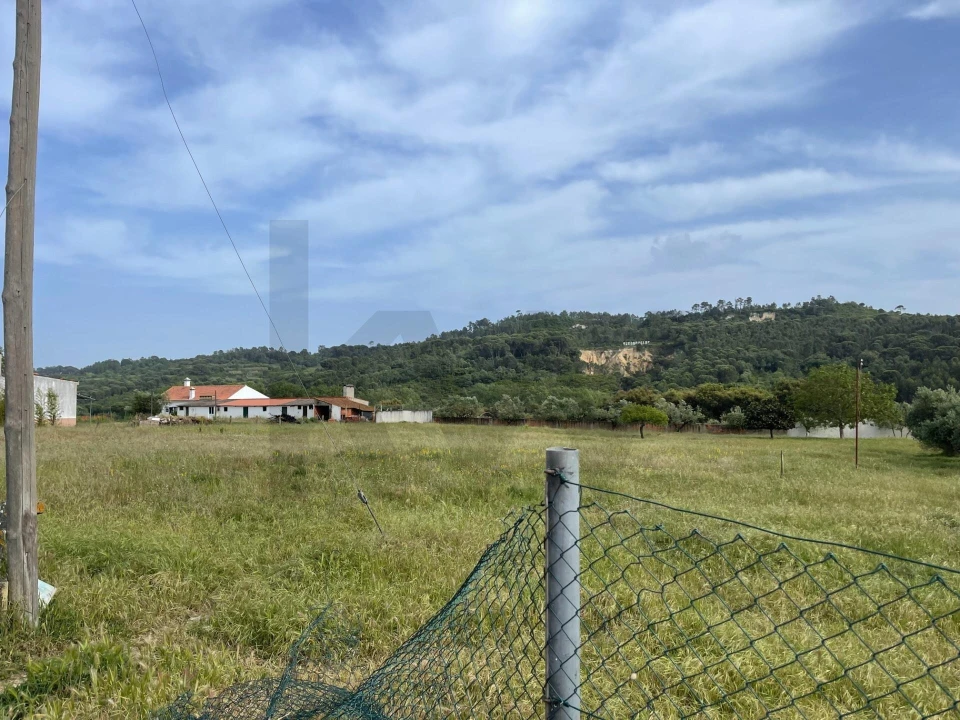 Terreno para Venda em Arrouquelas Foto 2