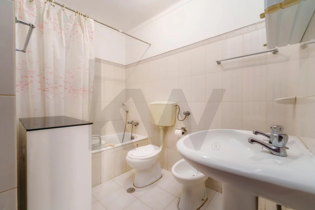 Apartamento T3 para Venda em São Brás de Alportel Foto 12