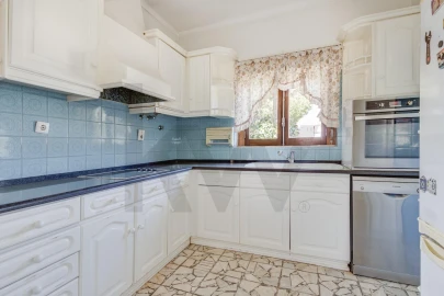 Moradia T4 para Venda em Loures