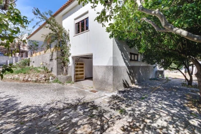 Moradia T4 para Venda em Loures