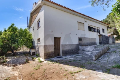 Moradia T4 para Venda em Loures