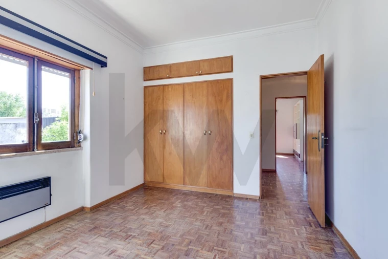 Moradia T4 para Venda em Loures Foto 22