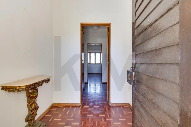 Moradia T4 para Venda em Loures Foto 5