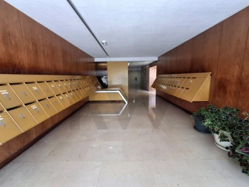 Apartamento T3 para Arrendamento em Carnide