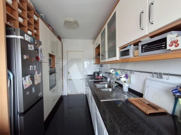 Apartamento T3 para Arrendamento em Carnide