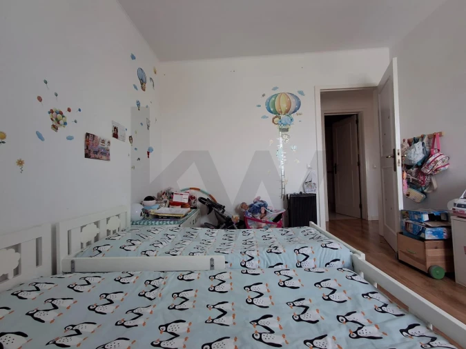 Apartamento T3 para Arrendamento em Carnide Foto 10