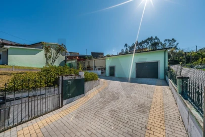 Moradia T3 para Venda em Gondoriz