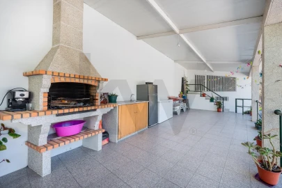 Moradia T3 para Venda em Gondoriz