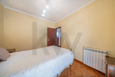 Moradia T3 para Venda em Gondoriz