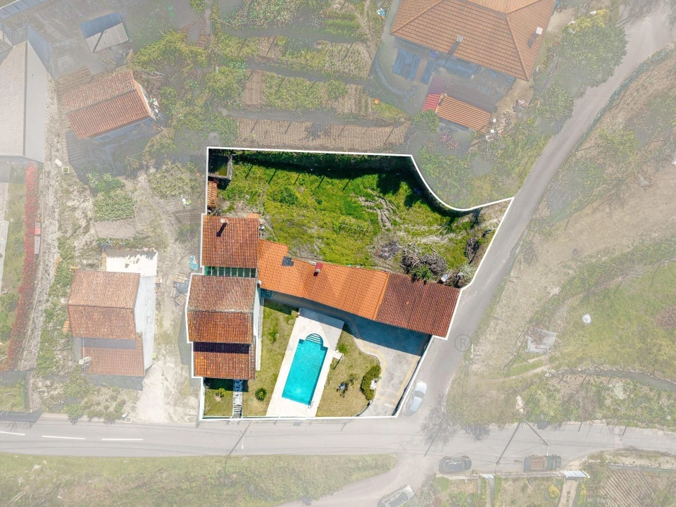 Moradia T3 para Venda em Gondoriz Foto 1